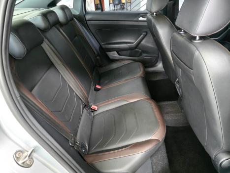 VOLKSWAGEN Virtus 1.0 4P 200 TSI FLEX HIGHLINE AUTOM�TICO, Foto 9