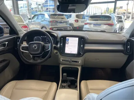 VOLVO XC40 1.5 16V 4P T5 RECHARGE HBRIDO INSCRIPTION GEARTRONIC AUTOMTICO, Foto 9