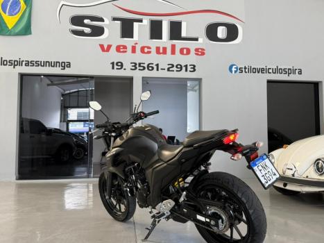 YAMAHA FZ 25 250 Fazer Flex , Foto 4