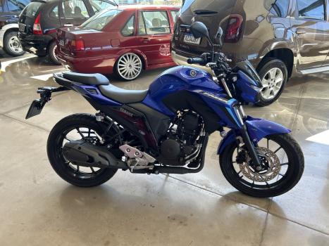YAMAHA FZ 25 250 Fazer Flex , Foto 3