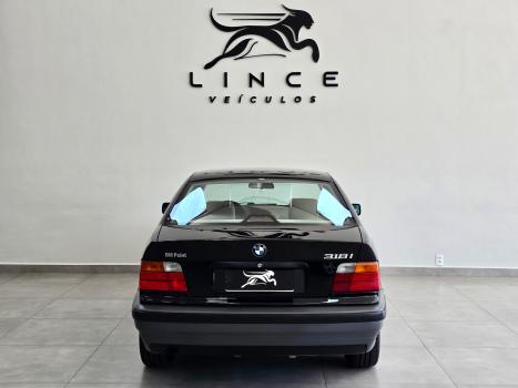 BMW 318I 1.8 16V 4P, Foto 6