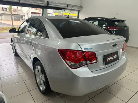 CHEVROLET Cruze Sedan 1.8 16V 4P LT ECOTEC FLEX AUTOMTICO, Foto 4