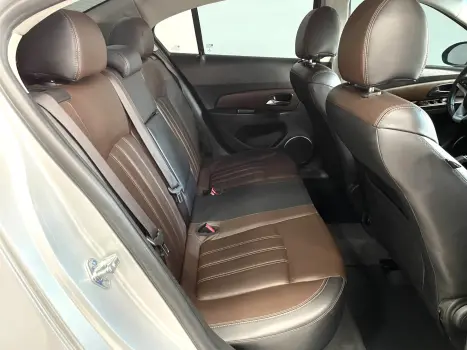 CHEVROLET Cruze Sedan 1.8 16V 4P LTZ ECOTEC FLEX AUTOMTICO, Foto 17