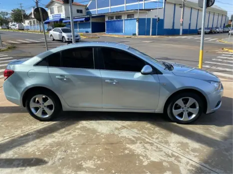 CHEVROLET Cruze Sedan 1.8 16V 4P LT ECOTEC FLEX AUTOMTICO, Foto 4