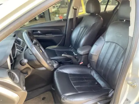 CHEVROLET Cruze Sedan 1.8 16V 4P LT ECOTEC FLEX AUTOMTICO, Foto 8