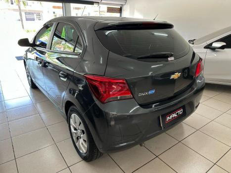 CHEVROLET Onix Hatch 1.4 4P FLEX LT AUTOMTICO, Foto 8