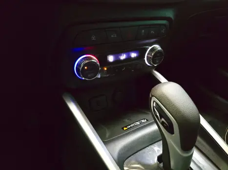 CHEVROLET Onix Hatch 1.0 12V 4P FLEX PREMIER TURBO AUTOMTICO, Foto 13