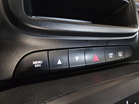 FIAT Mobi 1.0 4P FLEX DRIVE FIRE FLY, Foto 10
