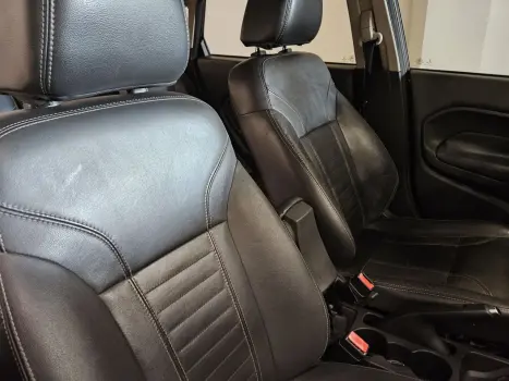 FORD Fiesta Sedan 1.6 4P FLEX TITANIUM POWERSHIFT AUTOMTICO, Foto 13