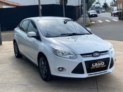 FORD Focus Hatch 2.0 16V 4P FLEX AUTOMTICO, Foto 3