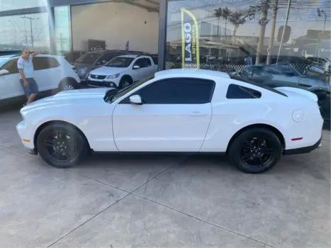 FORD Mustang , Foto 5