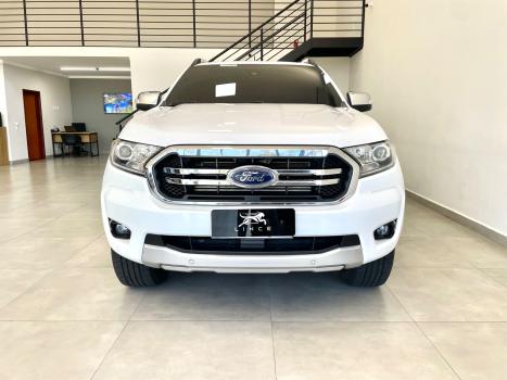 FORD Ranger 3.2 20V CABINE DUPLA 4X4 LIMITED PLUS TURBO DIESEL AUTOMTICO, Foto 2