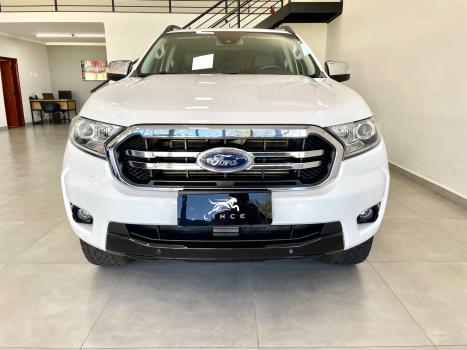 FORD Ranger 3.2 20V CABINE DUPLA 4X4 LIMITED PLUS TURBO DIESEL AUTOMTICO, Foto 2
