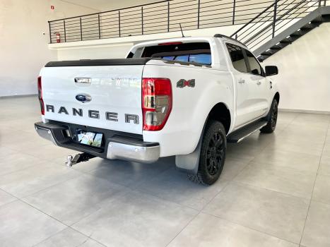 FORD Ranger 3.2 20V CABINE DUPLA 4X4 LIMITED PLUS TURBO DIESEL AUTOMTICO, Foto 8