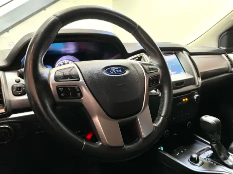 FORD Ranger 3.2 20V CABINE DUPLA 4X4 LIMITED PLUS TURBO DIESEL AUTOMTICO, Foto 10
