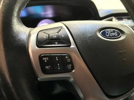 FORD Ranger 3.2 20V CABINE DUPLA 4X4 LIMITED PLUS TURBO DIESEL AUTOMTICO, Foto 18