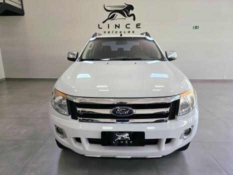 FORD Ranger 3.2 20V XLT 4X4 CABINE DUPLA TURBO DIESEL AUTOMTICO, Foto 2