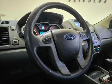 FORD Ranger 3.2 20V XLT 4X4 CABINE DUPLA TURBO DIESEL AUTOMTICO, Foto 8