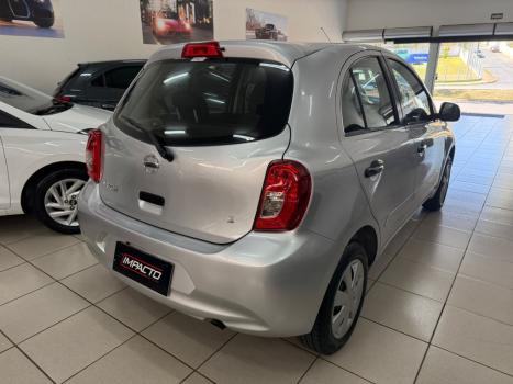 NISSAN March 1.0 12V 4P S FLEX, Foto 2