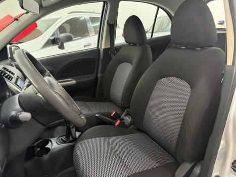 NISSAN March 1.0 12V 4P S FLEX, Foto 13