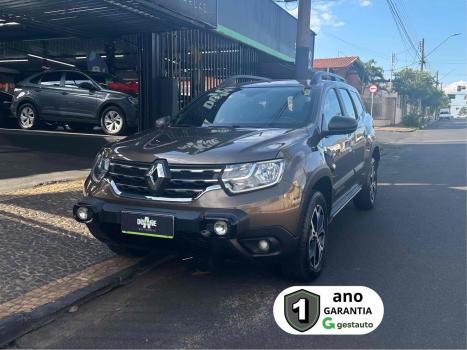 RENAULT Duster , Foto 1