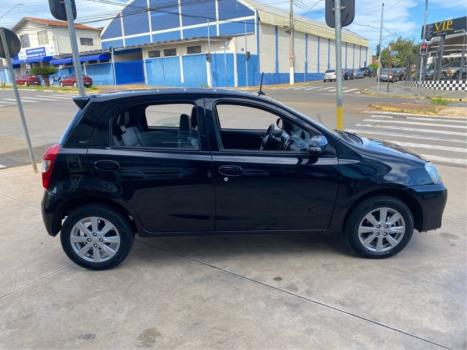 TOYOTA Etios Hatch 1.5 16V 4P FLEX XLS, Foto 4