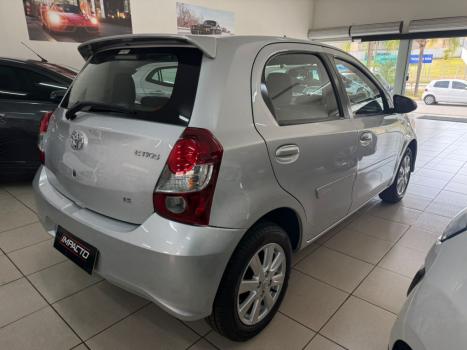 TOYOTA Etios Hatch 1.5 16V 4P FLEX X PLUS AUTOMTICO, Foto 4