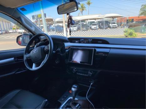 TOYOTA Hilux Caminhonete , Foto 10