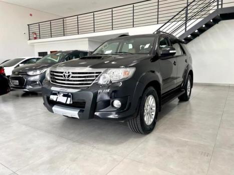 TOYOTA Hilux SW4 2.7 16V 4P 4X4, Foto 1