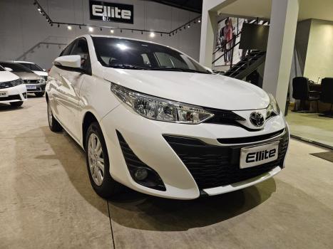 TOYOTA Yaris Hatch 1.3 16V 4P FLEX XL PLUS TECH MULTIDRIVE AUTOMTICO CVT, Foto 2
