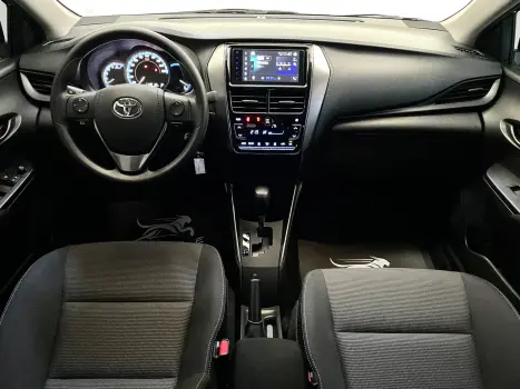 TOYOTA Yaris Sedan 1.5 16V 4P FLEX XL MULTIDRIVE AUTOMTICO CVT, Foto 10