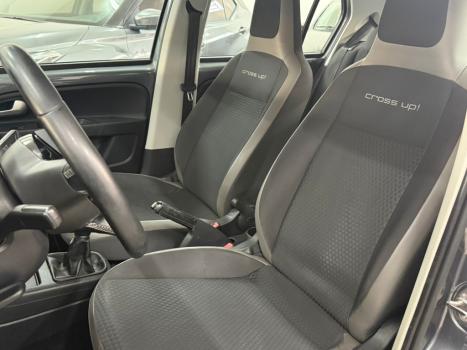 VOLKSWAGEN Cross UP 1.0 12V 4P TSI FLEX, Foto 7