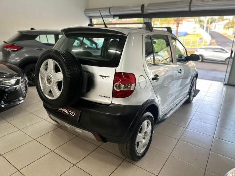 VOLKSWAGEN Crossfox 1.6 4P FLEX, Foto 3