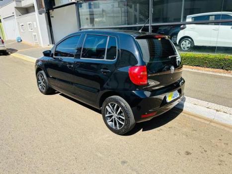 VOLKSWAGEN Fox 1.6 4P, Foto 4