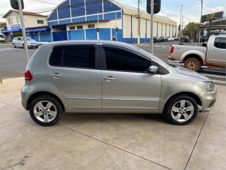 VOLKSWAGEN Fox 1.6 4P, Foto 4