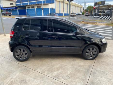 VOLKSWAGEN Fox 1.6 4P, Foto 4