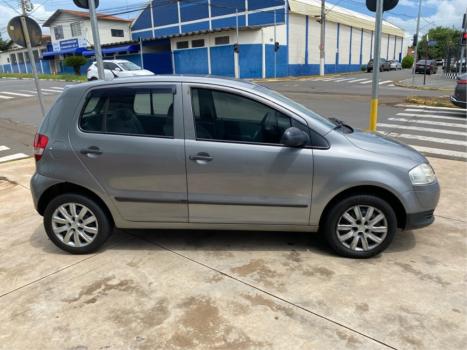 VOLKSWAGEN Fox 1.6 4P, Foto 4