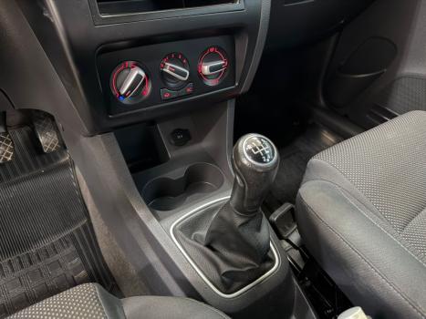 VOLKSWAGEN Fox 1.6 4P TREND FLEX, Foto 10