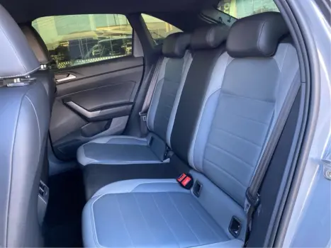 VOLKSWAGEN Nivus 1.0 4P FLEX 200 TSI HIGHLINE TURBO AUTOMTICO, Foto 7