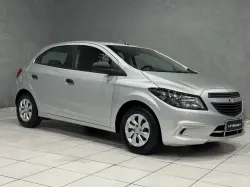 CHEVROLET Onix Hatch 1.0 4P FLEX JOY