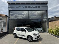 FIAT Uno 1.4 4P FLEX SPORTING