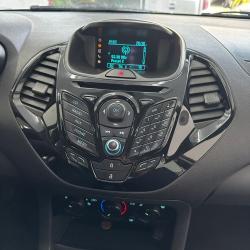 FORD Ka + Sedan 1.5 12V 4P FLEX TI-VCT SE