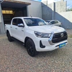 TOYOTA Hilux Caminhonete 2.8 16V SRX 4X4 TURBO DIESEL CABINE DUPLA AUTOM�TICO