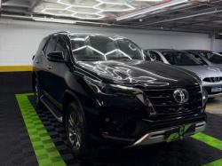 TOYOTA Hilux SW4 2.8 4P SRX 4X4 TURBO DIESEL AUTOM�TICO