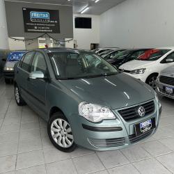 VOLKSWAGEN Polo Sedan 1.6 4P FLEX