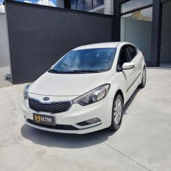 KIA Cerato Sedan 1.6 16V 4P SX AUTOMTICO