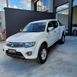 MITSUBISHI L 200 Triton 3.5 V6 HPE 4X4 FLEX CABINE DUPLA AUTOMTICO