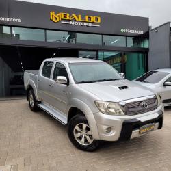 TOYOTA Hilux Caminhonete 3.0 4P SRV DIESEL CABINE DUPLA