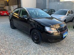 VOLKSWAGEN Polo Sedan 1.6 4P FLEX