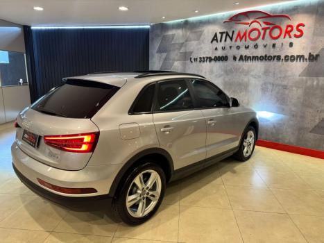 AUDI Q3 1.4 4P TFSI AMBIENTE S-TRONIC AUTOM�TICO, Foto 5